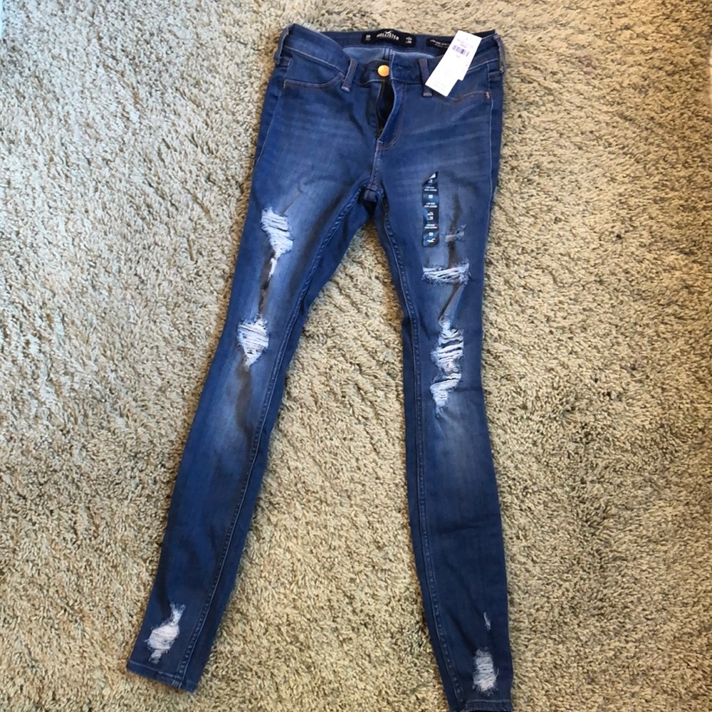 Distressed Skinny Jeggings
